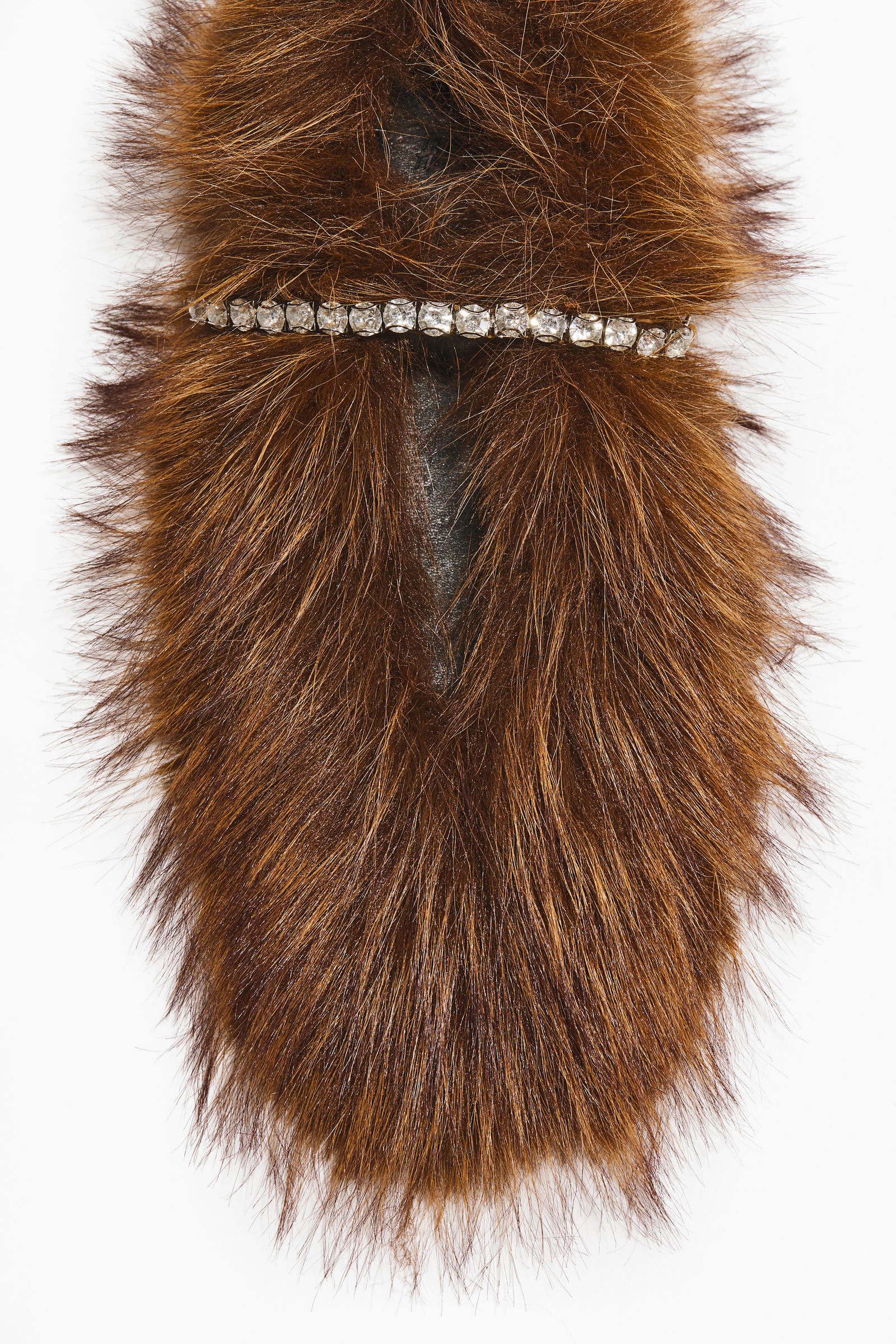 Pantuflas con detalles decorativos a $16.495